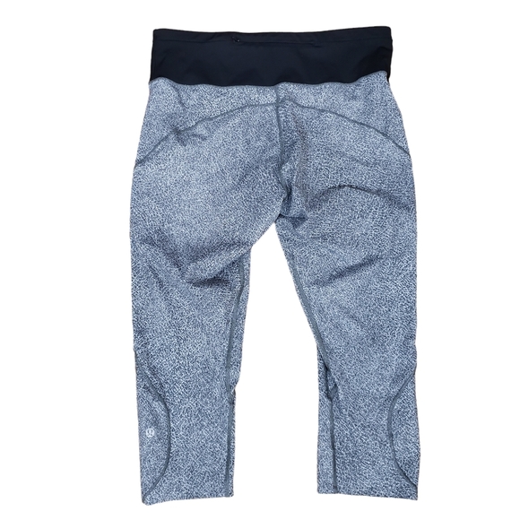 Lululemon Run The Day Cropped Leggings - Picture 3 of 10